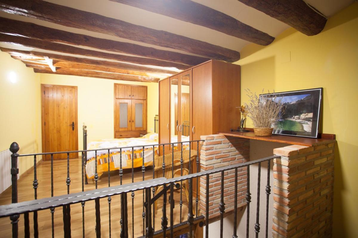 Appartamento Casa Carranclanc Peñarroya de Tastavins Esterno foto